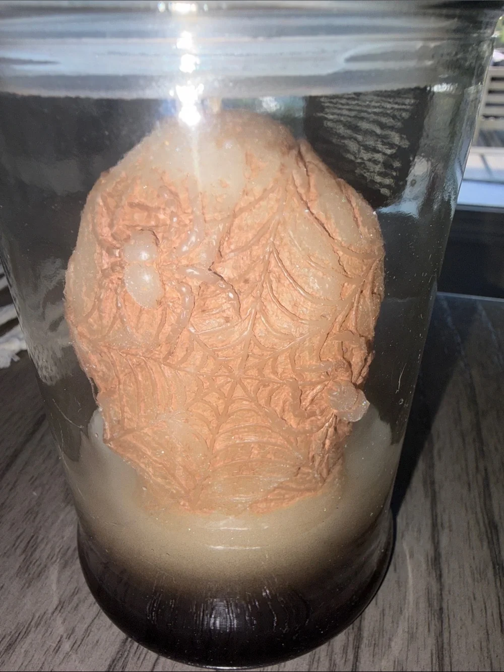 Threshold decorative jar